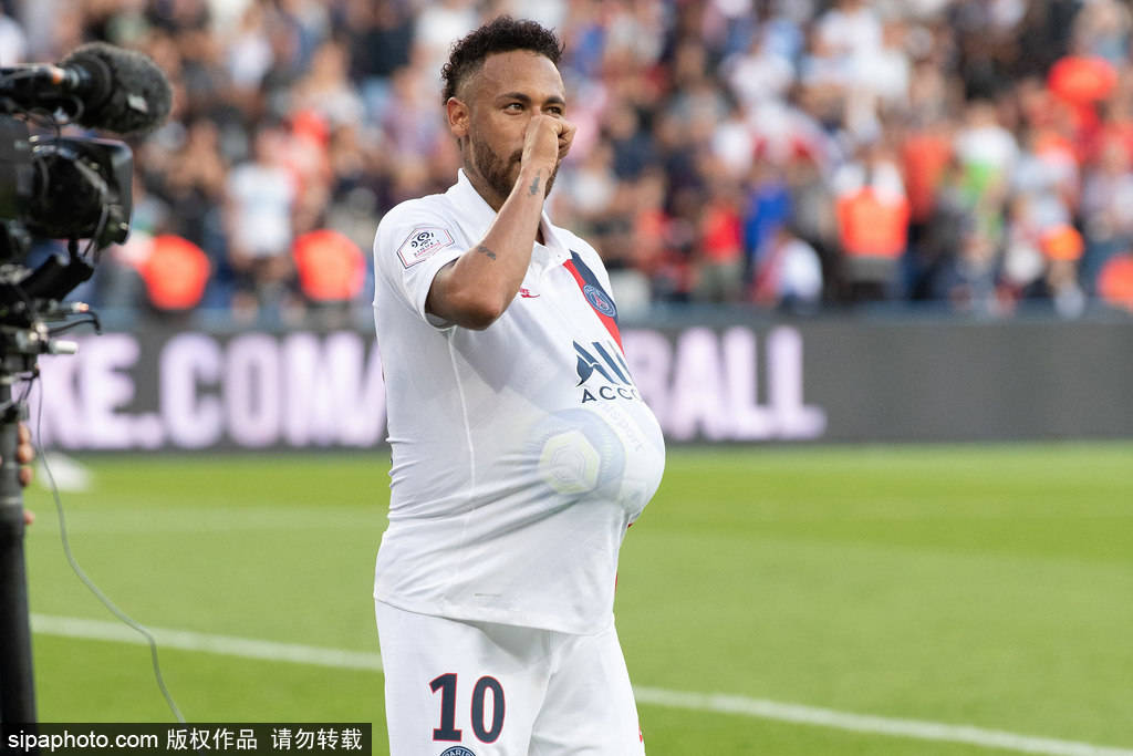 巴黎奥运会开幕式_落叶归根巴黎奥运会开幕式!桑托斯主席社媒宣布:32岁内马尔免签回归