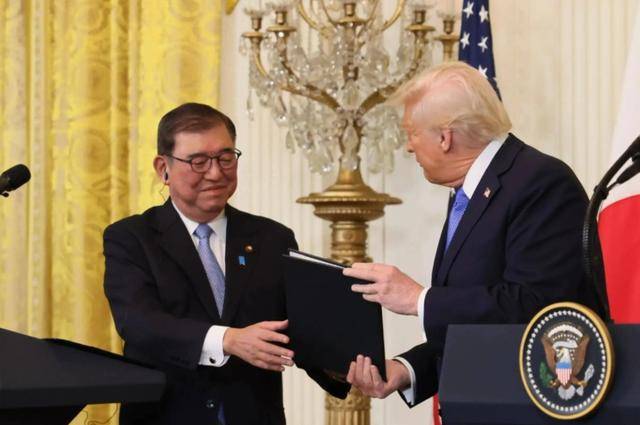 危地马拉全国联赛_福建舰穿越台海危地马拉全国联赛,美日紧急追踪,20万台军毫无反应?赖清德又改口