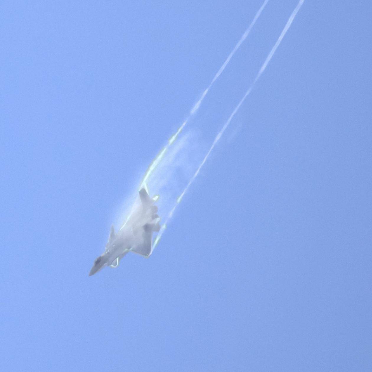 皇冠信用網哪里申请_连夜研究福建舰弹射歼35后皇冠信用網哪里申请,美国认清现实:军事胁迫中国绝无可能