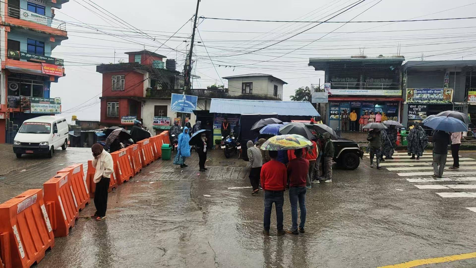 皇冠皇冠平台_从尼泊尔回国手机遭“保护性关停”皇冠皇冠平台,8天仍未恢复 当事人:在海拔4000多米路边冻到崩溃